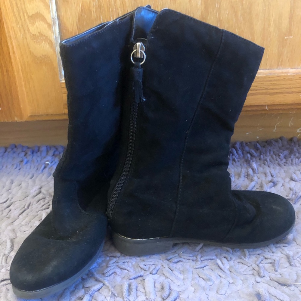 Girls boots size 6